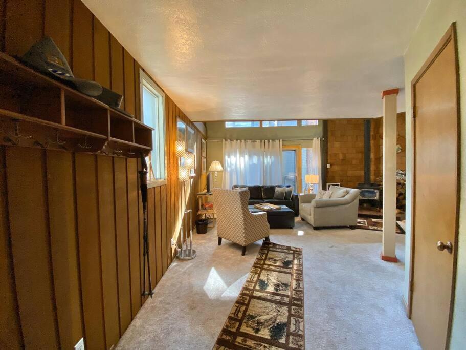 Mammoth Awesome Location-1 Min To Shuttles & Food! Toml-Cpan-11402 Apartamento Mammoth Lakes Exterior foto